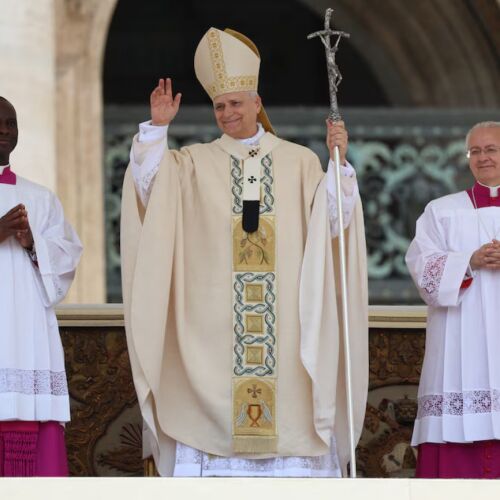Papa León XIV inició su pontificado en multitudinaria Misa y con la asistencia de dignatarios del mundo