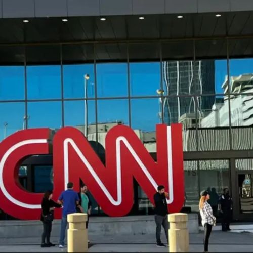 CP Group cambia el nombre del antiguo centro CNN del centro de Atlanta a 'The Center' y le oferta para el  arriendo