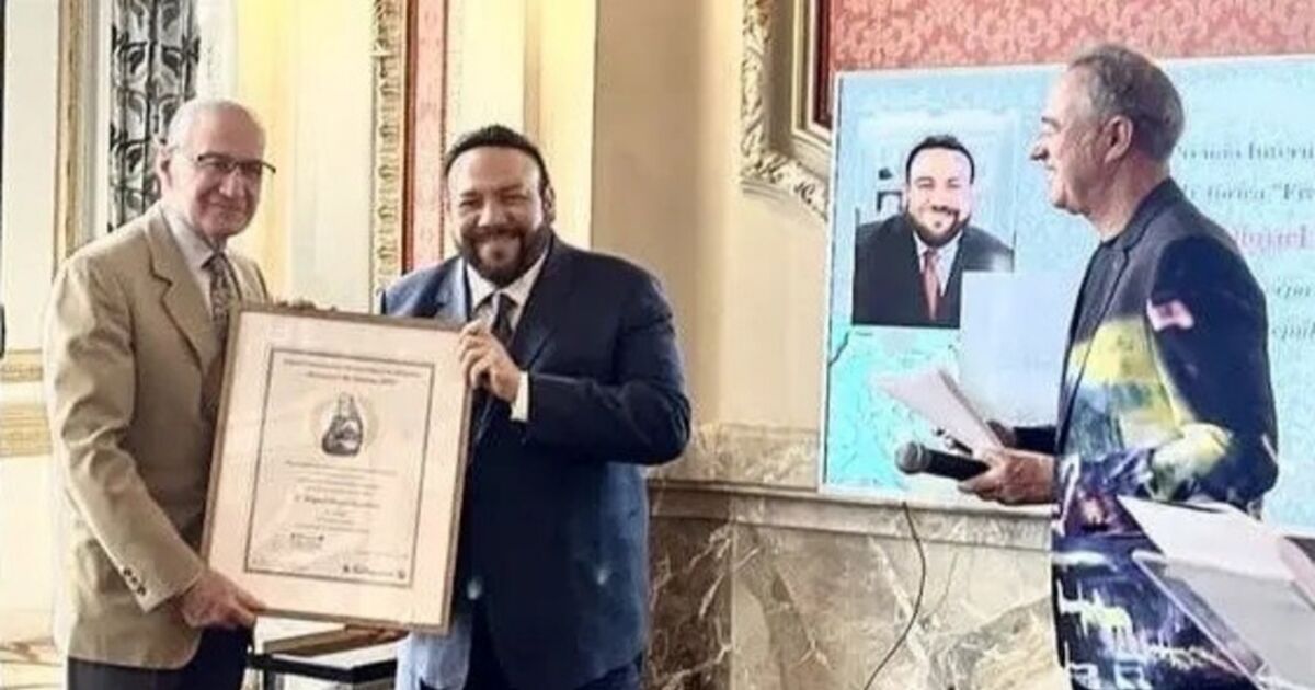 Historiador Miguel Reyes Sánchez gana Premio de Investigación Histórica en Madrid