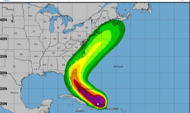 La tormenta Isaías se convierte en huracán de categoría 1 al sur de las Bahamas