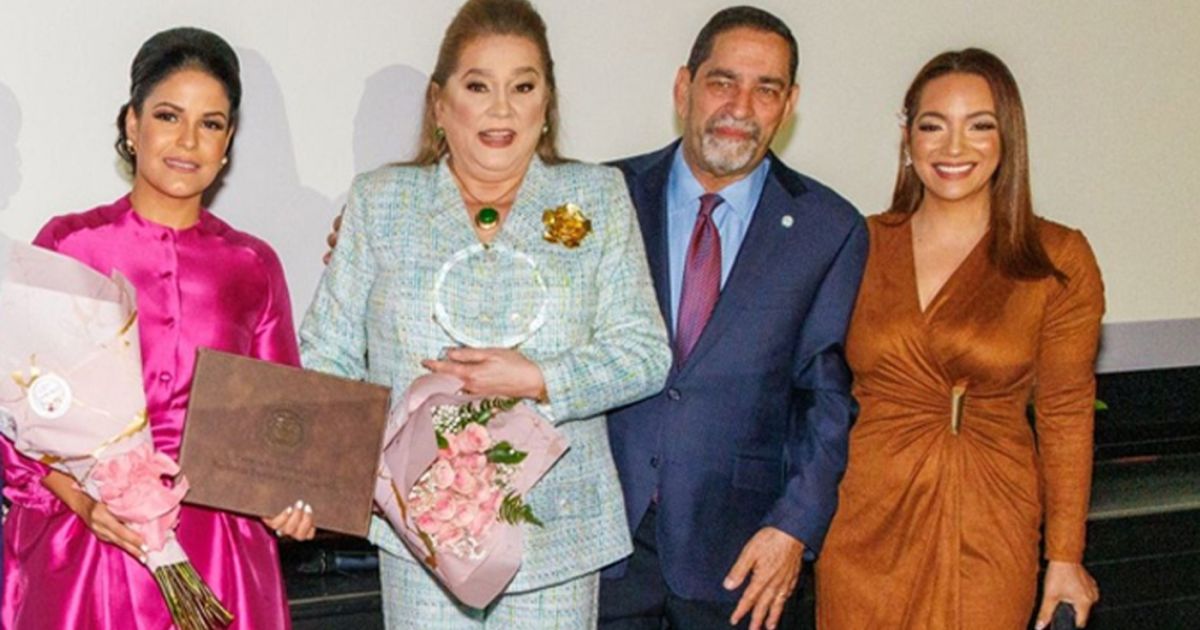 Consulado dominicano en Nueva York concede reconocimientos a comunicadora Jattna Tavarez y activista Yanilda Estrella