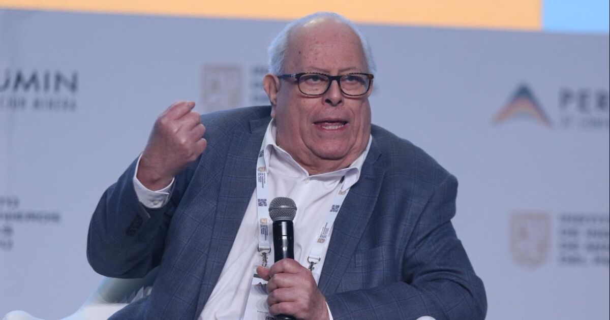 Julio Velarde: Los próximos presidentes cargarán con el desprestigio de la inflación si se cede a la tentación política