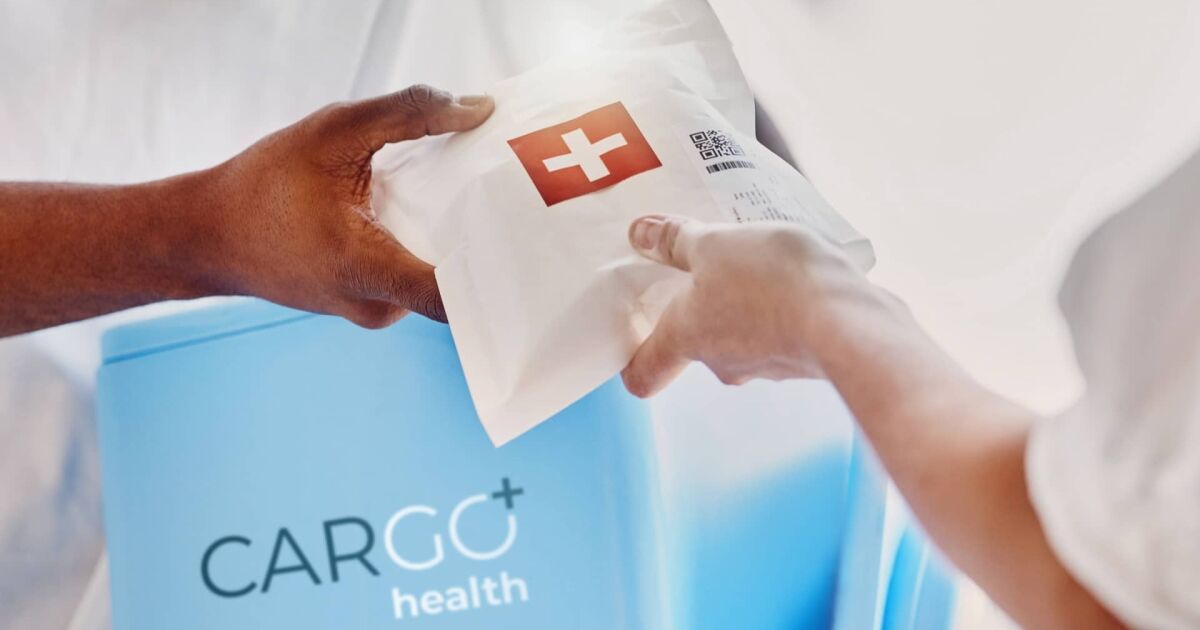 Cómo la tecnología está diferenciando a los mejores servicios de mensajería médica del resto