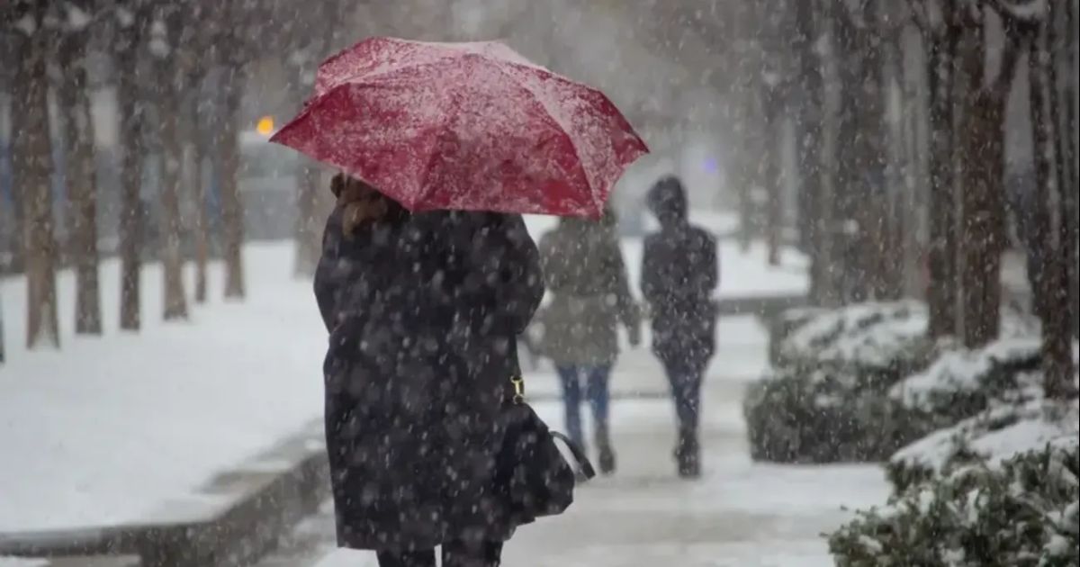 Más de 100 millones de personas en EE.UU. están bajo alerta por tormenta invernal