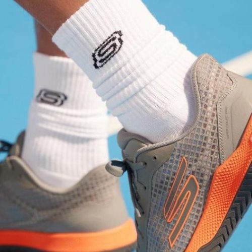 Ante el 'boom' del pádel, Skechers presentó calzado para este deporte
