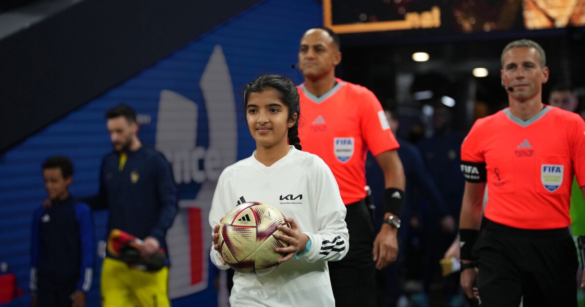Kia Canadá lanza el programa Historias inspiradoras para encontrar a los portadores oficiales del balón de la Copa Mundial de la FIFA 26