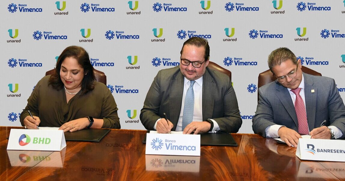 Banco Vimenca se integra a la red de cajeros automáticos Unared
