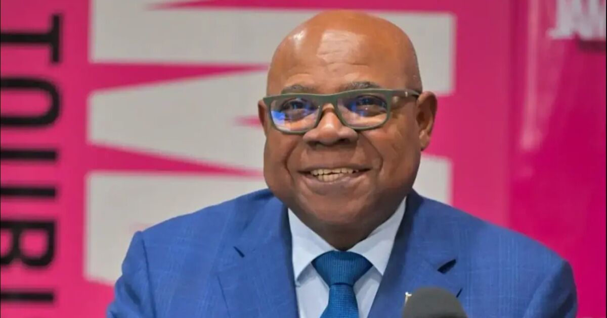 El ministro de Turismo emprende misiones estratégicas de turismo a Nueva York y España