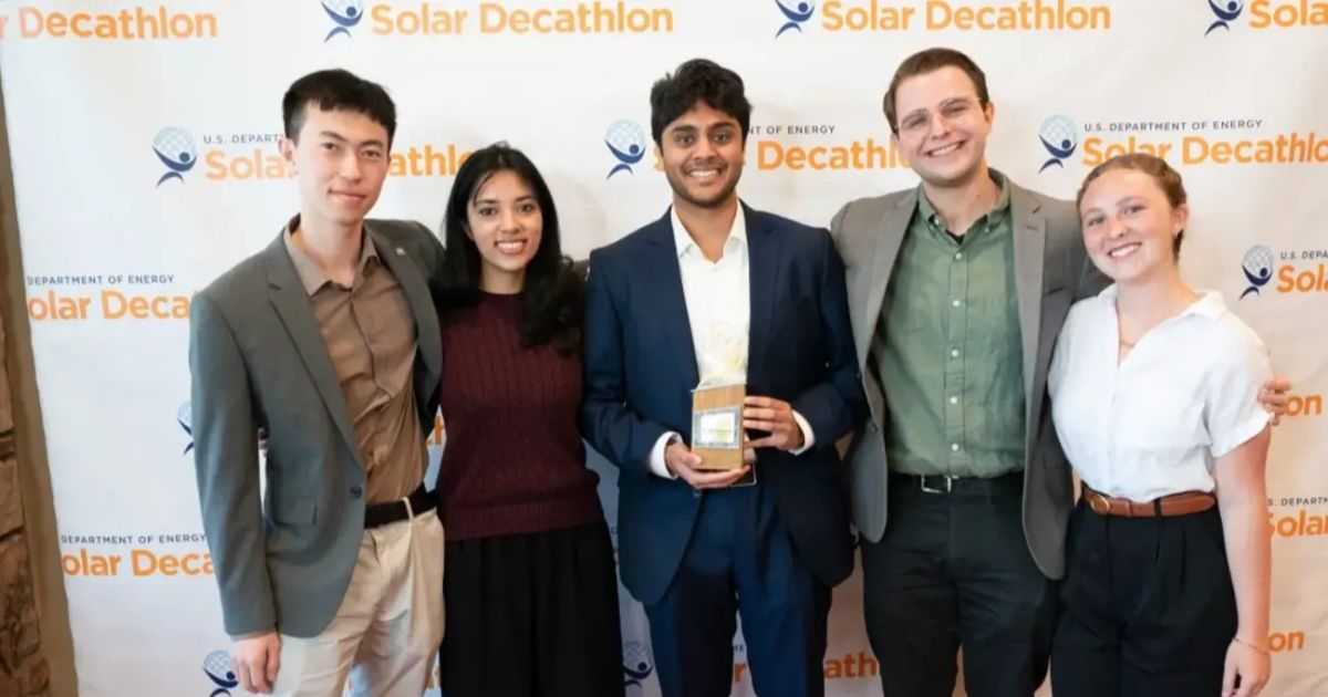 El equipo de Georgia Tech entre los tres equipos que ganaron la fase final del Premio a la Innovación Energética Comunitaria del DOE