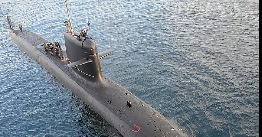 Milei confirmó que Argentina quiere comprarle submarinos a Francia: la trama y los detalles del operativo