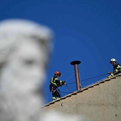 El Vaticano concluye novenario del Papa Francisco y se prepara el Cónclave