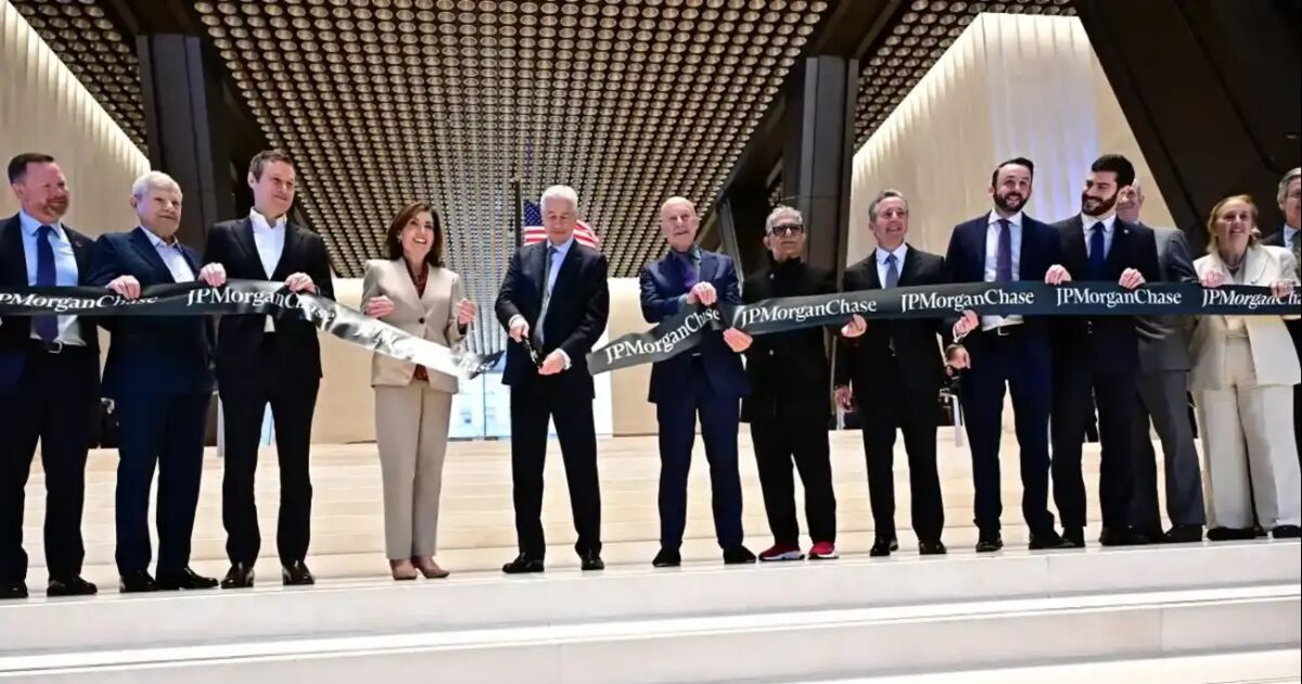 JPMorganChase celebra la apertura de su nueva sede global en Midtown