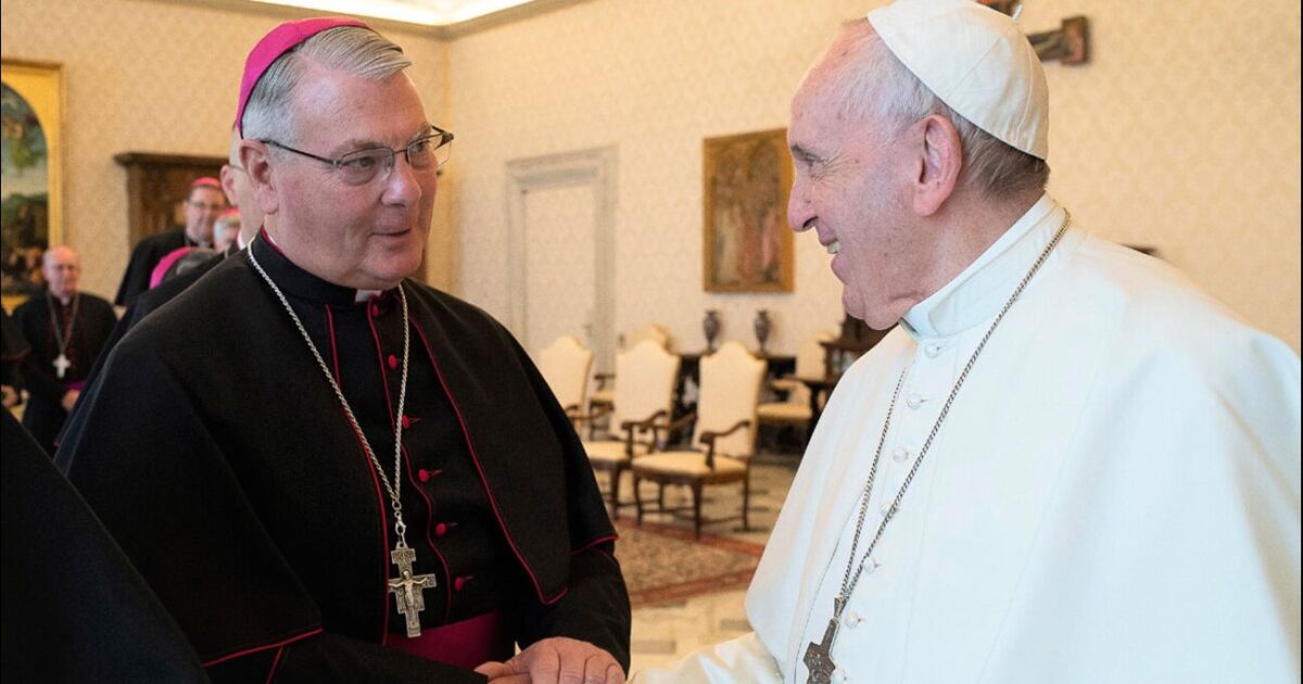“Hemos perdido a un padre espiritual muy querido y respetado”: Declaración del arzobispo de Atlanta sobre la muerte del Papa Francisco