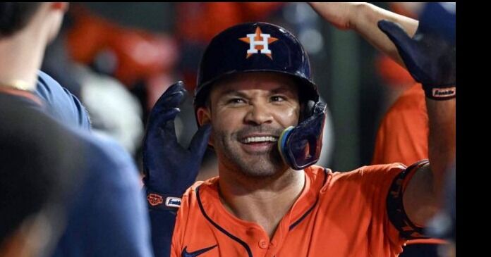 José Altuve sube al séptimo puesto entre venezolanos con más cuadrangulares en la MLB