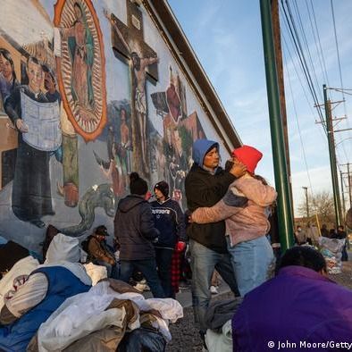 Biden advierte de situación "caótica" en frontera con México
