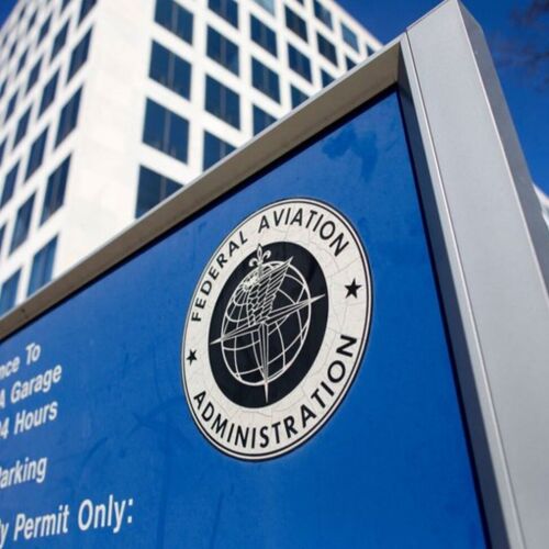 Refuerza aviación de EEUU estrategias de seguridad aérea en mesa redonda de la FAA