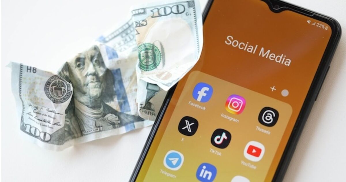 Aprenda a navegar las redes sociales y a manejar sus finanzas