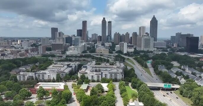 La legislación para crear una zona empresarial utilizará la Copa del Mundo para acelerar la revitalización del centro de Atlanta.