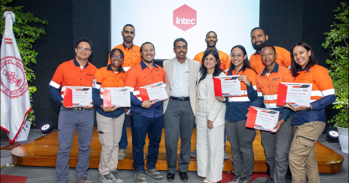 INTEC, la Universidad de Chile y Barrick Pueblo Viejo gradúan segunda cohorte del Diplomado en Minería y Metalurgia