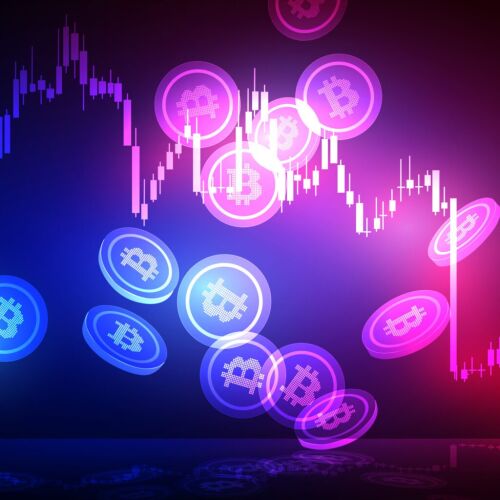 Trump, que tiene su propia moneda meme, promueve las criptomonedas en una conferencia del sector