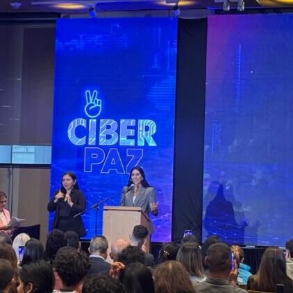 Ciberpaz proyecta certificar a 15,000 colombianos en habilidades digitales avanzadas