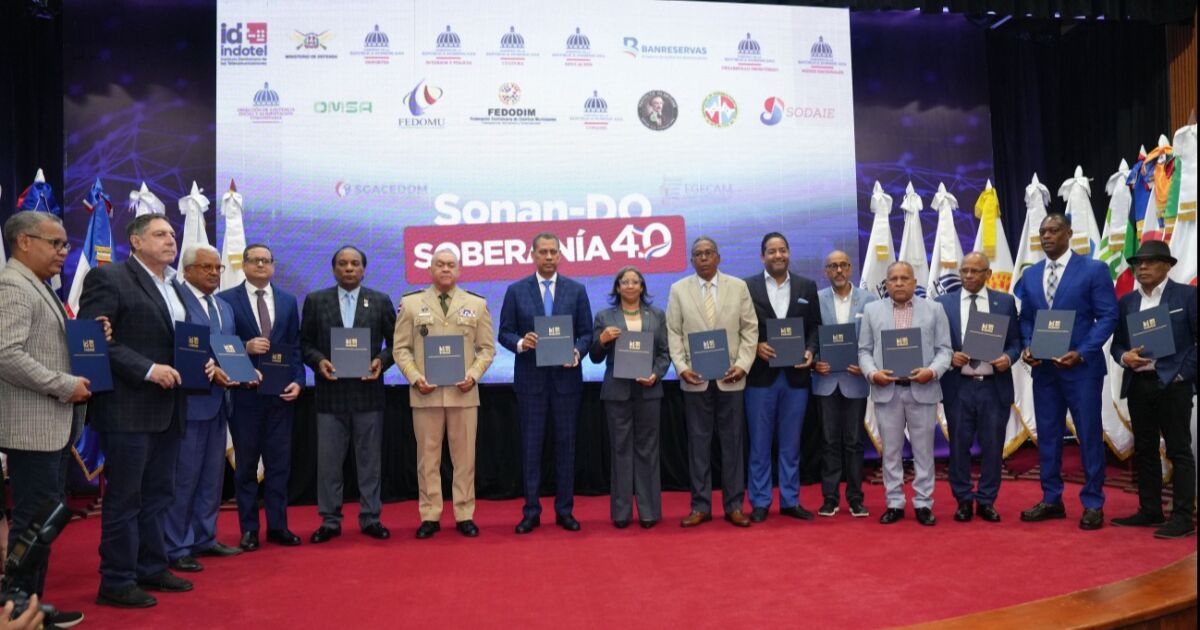 Lanzan alianza nacional para fortalecer la soberanía radioeléctrica, la identidad cultural y el desarrollo fronterizo