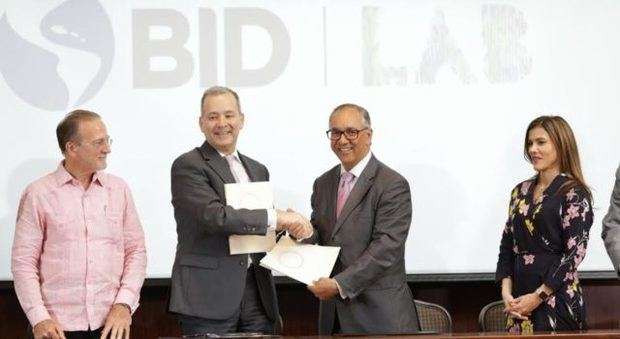 BID y PCSD firman convenio para la digitalización y optimización tecnológica