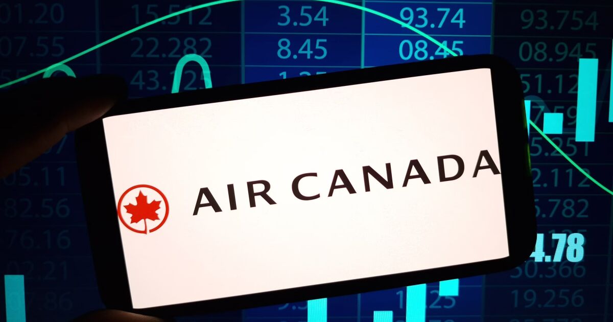 Los canadienses agradecen a Porter Airlines el nuevo beneficio de bebidas y refrigerios gratuitos de Air Canada