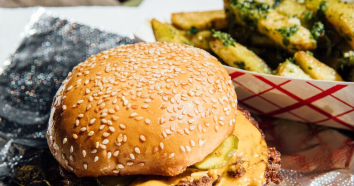 Los Bravos revelan nuevos restaurantes y vendedores en el Truist Park Outfield Market