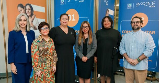 Banco Popular realiza Ruta Emprende Mujer en Baní