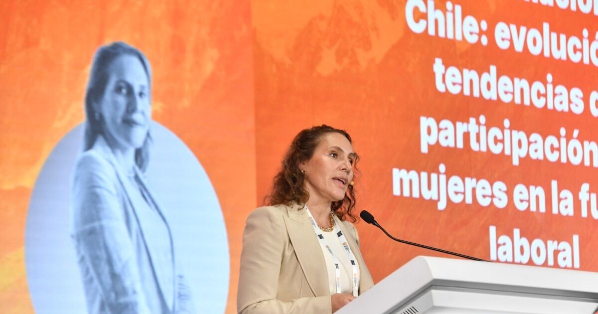 Barreras en minería empujan a mujeres a dejar el sector tras los 40 años
