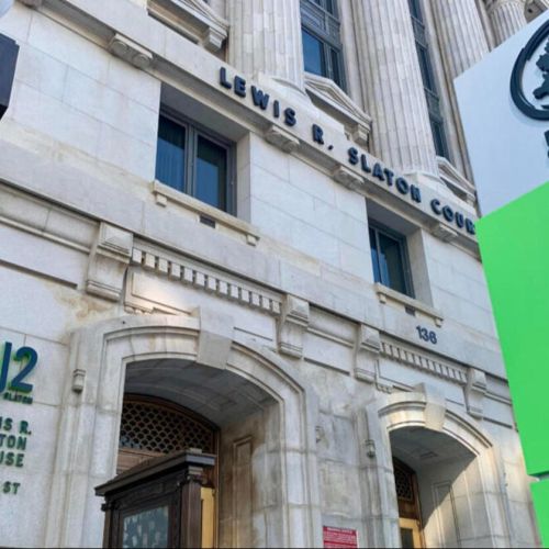 Solicitan a legisladores de Georgia invertir dinero en el sistema de justicia penal para ayudar a eliminar los casos atrasados ​​en los tribunales