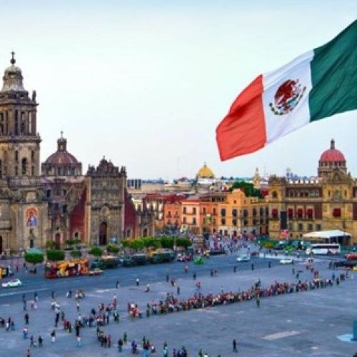México atrajo a más de 17 millones de turistas en 2023