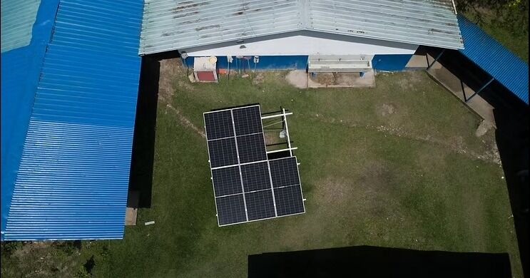 AES Panamá lleva electricidad a 6,440 personas y acelera su plan de electrificación rural