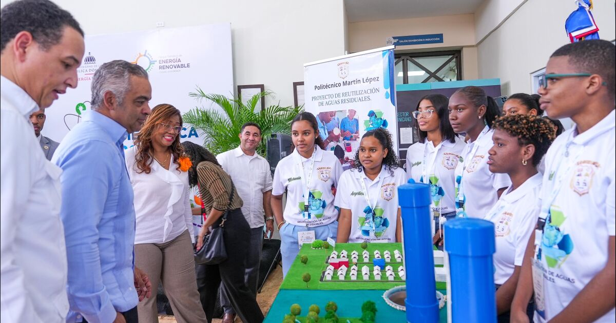 Más de mil personas acuden a tercera edición de Feria Científica 2024 en el Parque Temático de Energía Renovable