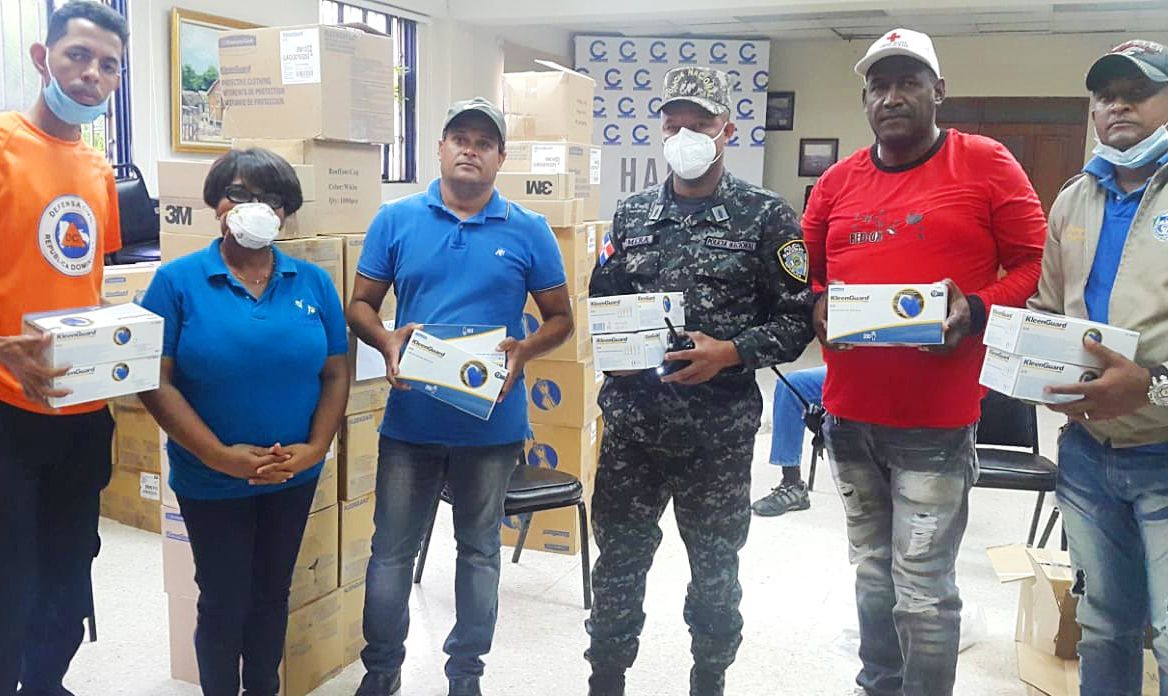 Fundación AES Dominicana inicia apoyo ante la pandemia Covid-19 a varias comunidades