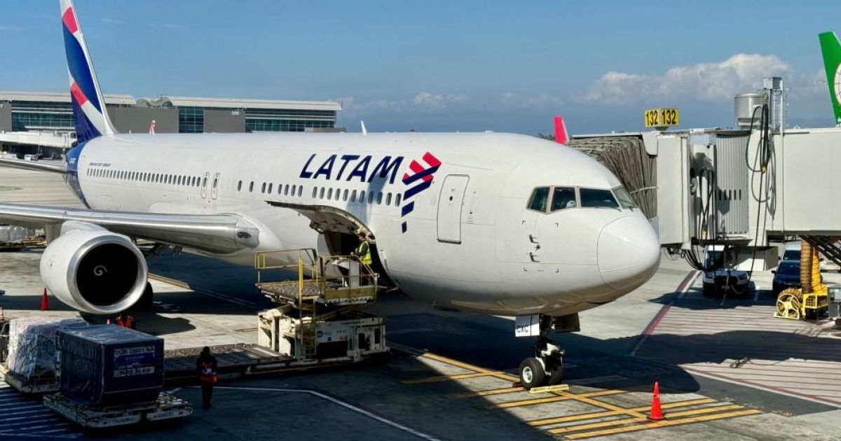 Aerolínea Latam alerta por incremento de fraudes a viajeros y clientes de carga