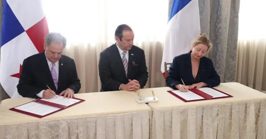 Panamá y Francia firman declaración de intención para desarrollar tren Panamá-David-Frontera