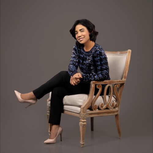 Gloris de Olivo - Directora Portada