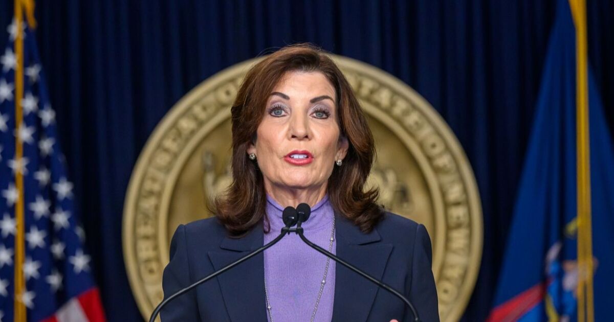 Gobernadora Hochul prevé una agenda ambiciosa y batallas legislativas en 2025