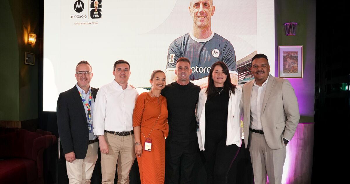 El nuevo motorola signature ya está disponible en  Ecuador junto a un renovado portfolio para 2026