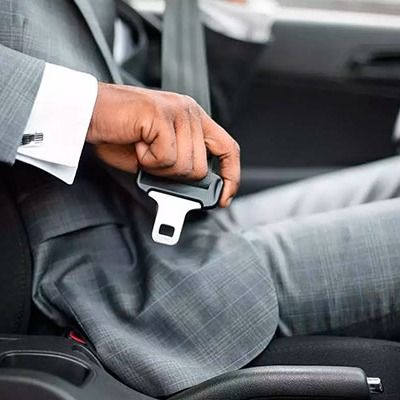 Proponen nuevas reglas para fomentar el uso de los cinturones de seguridad