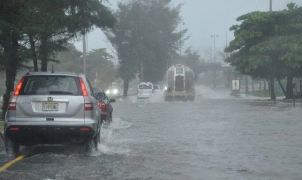 Onamet pronostica onda tropical con potencial de convertirse en ciclón tropical en el país