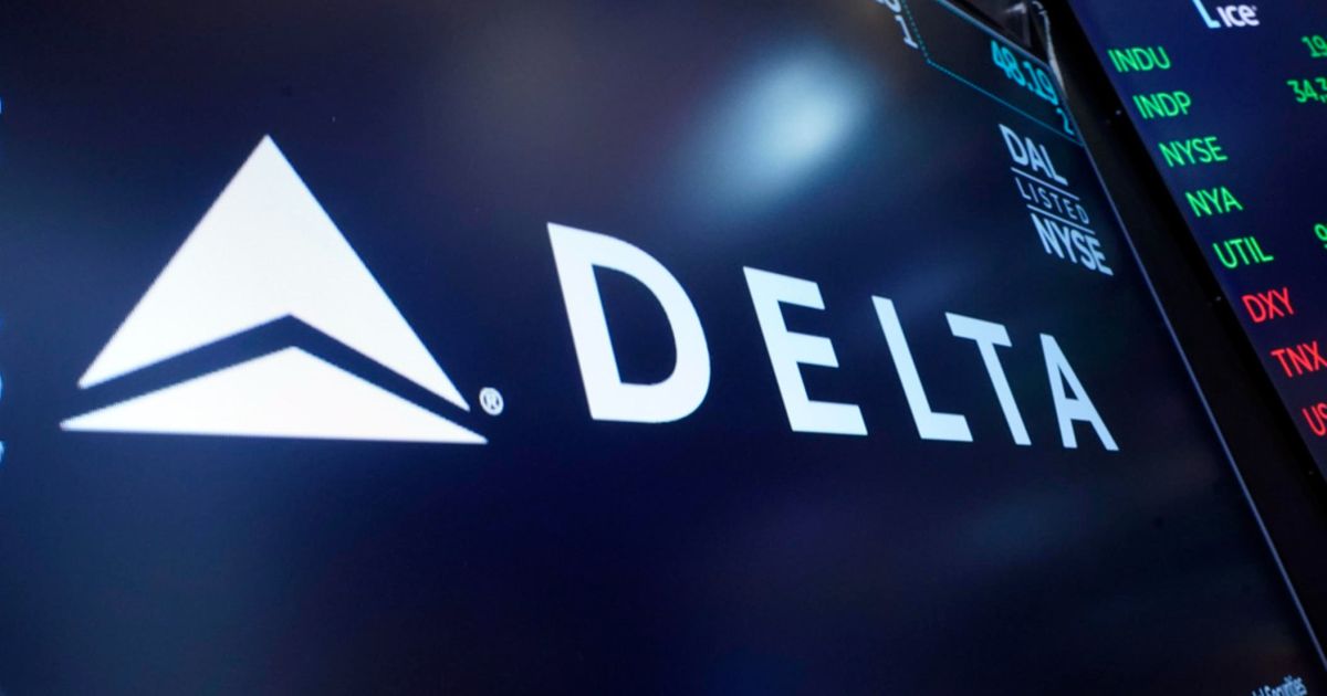 Delta registra $2 mil millones en ganancias trimestrales y el CEO Ed Bastian ve más cielos azules por delante