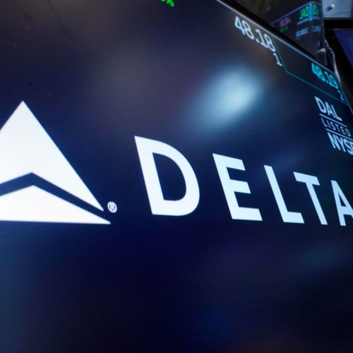 Delta registra $2 mil millones en ganancias trimestrales y el CEO Ed Bastian ve más cielos azules por delante