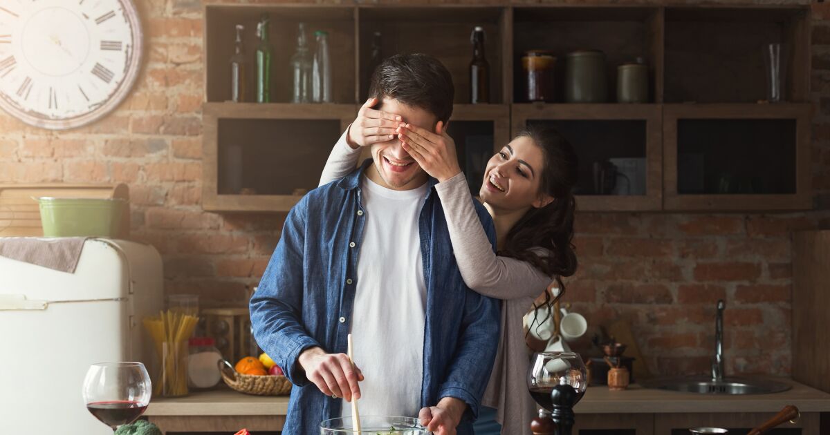 Sabores que enamoran: alimentos ideales para preparar una cena romántica y nutritiva