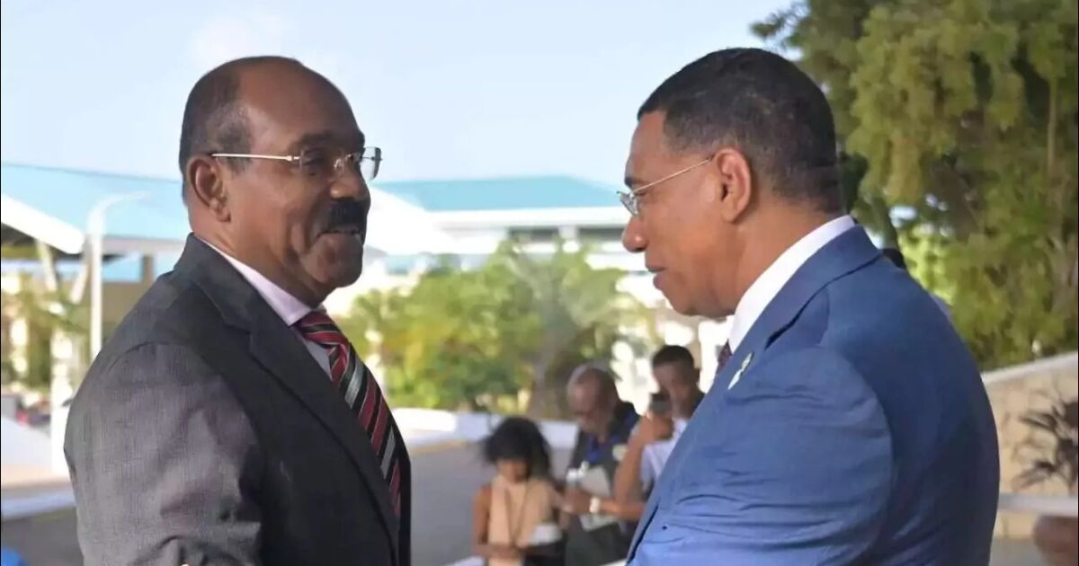 El primer ministro Browne se une a la delegación de la CARICOM en una visita de solidaridad a Jamaica tras el huracán Melissa