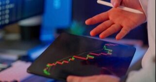 ¿Puede la tecnología financiera sostener la estabilidad económica del Ecuador?