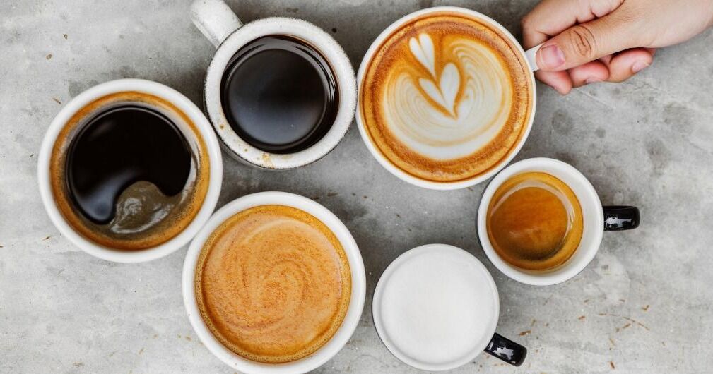 Café y otros productos e íconos que representan oficialmente a Colombia