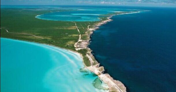 Las Bahamas registran un récord histórico de 12.5 millones de visitantes en 2025
